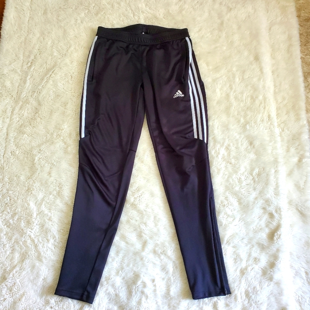 Adidas Boys 12-14 Medium Black Athletic Pants. EUC